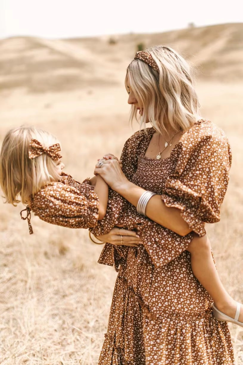 Baby Girls Dress Family Matching Clothes Mother Daughter Dresses Lattice Dress Mom Baby Girl Party Clothes Parent-Child Mom Me